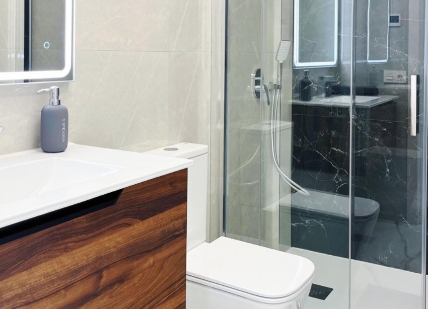 Resale - Apartment - Torrevieja - Playa del Cura