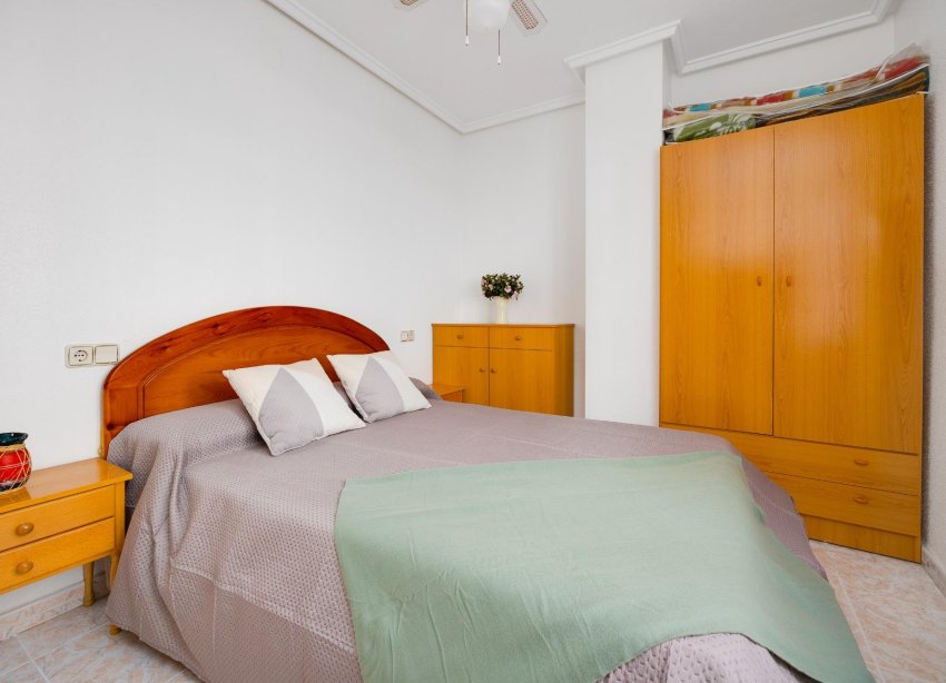 Resale - Apartment - Torrevieja - Playa del cura