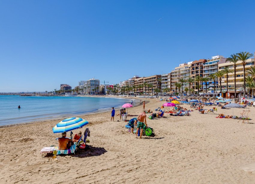 Resale - Apartment - Torrevieja - Playa del cura