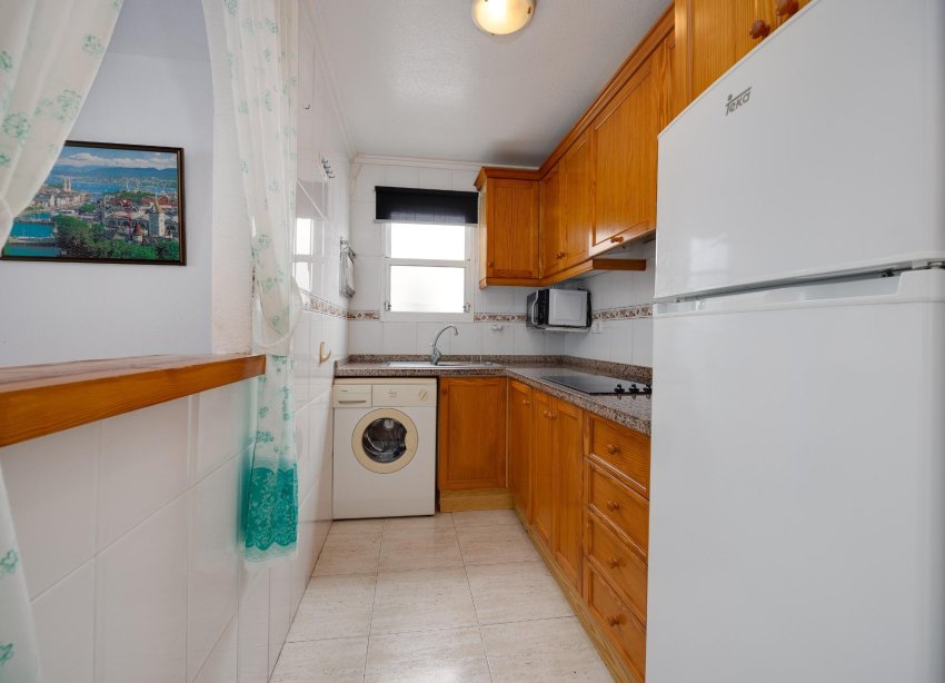 Resale - Apartment - Torrevieja - Playa del cura