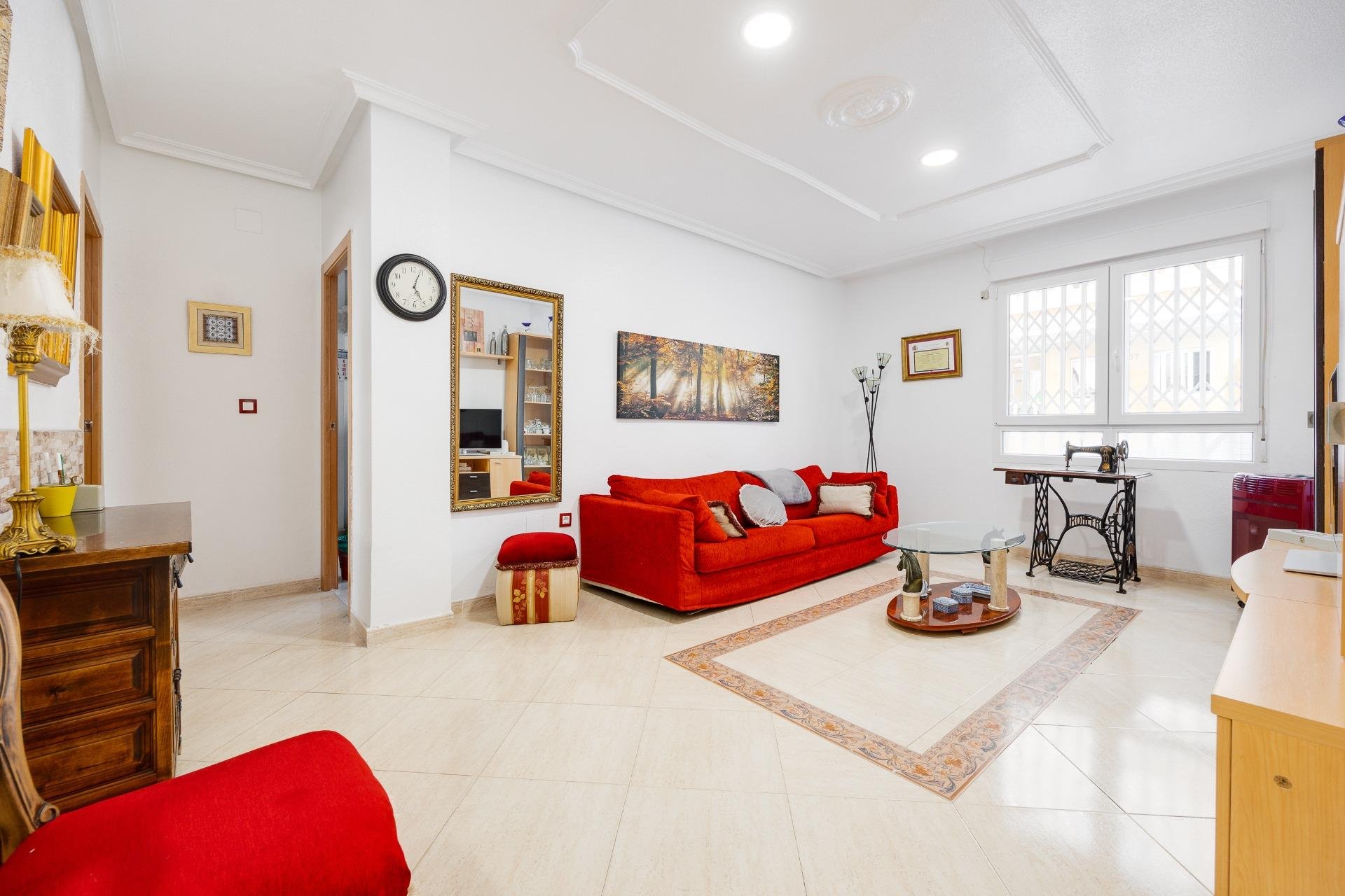 Resale - Apartment - Torrevieja - Playa del cura