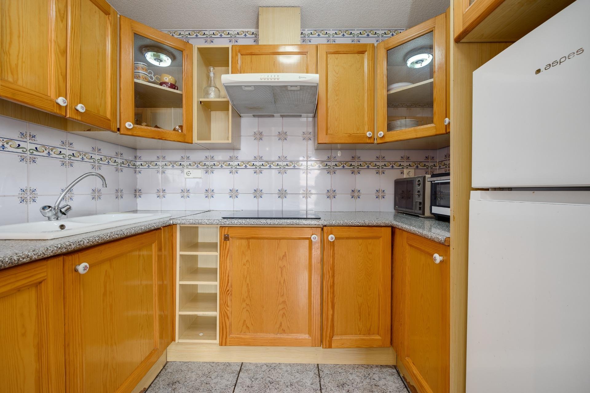 Resale - Apartment - Torrevieja - Playa del cura