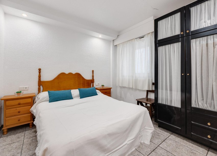 Resale - Apartment - Torrevieja - Playa del cura