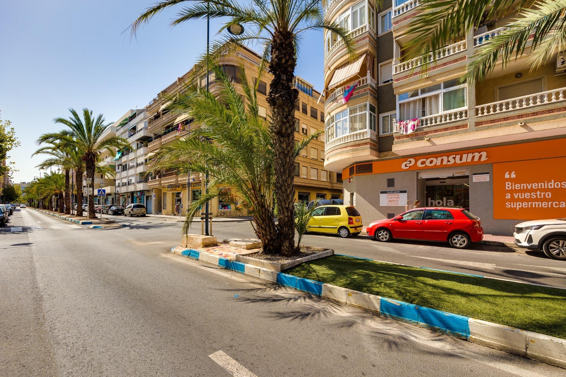 Resale - Apartment - Torrevieja - Playa del cura
