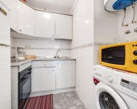 Resale - Apartment - Torrevieja - Playa del cura