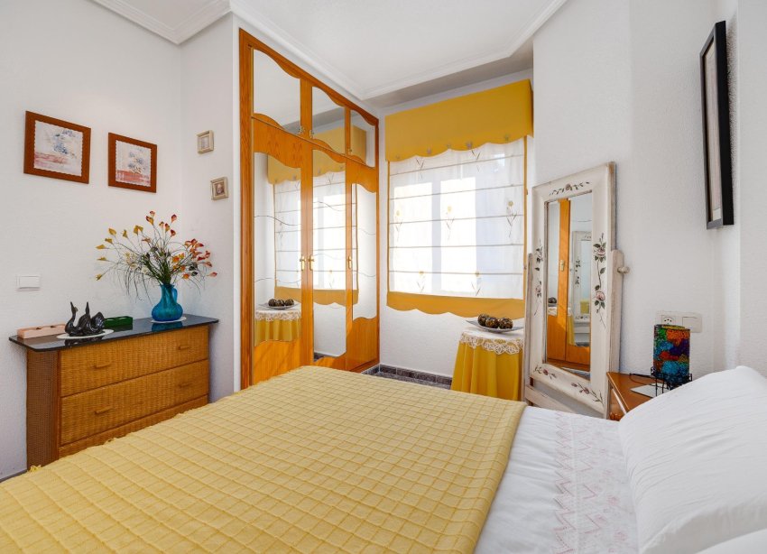Resale - Apartment - Torrevieja - Playa del cura