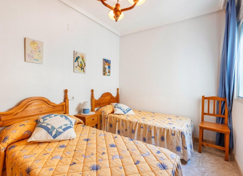 Resale - Apartment - Torrevieja - Playa del cura