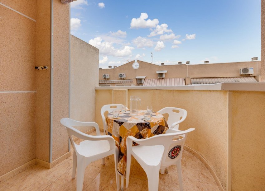 Resale - Apartment - Torrevieja - Playa del cura
