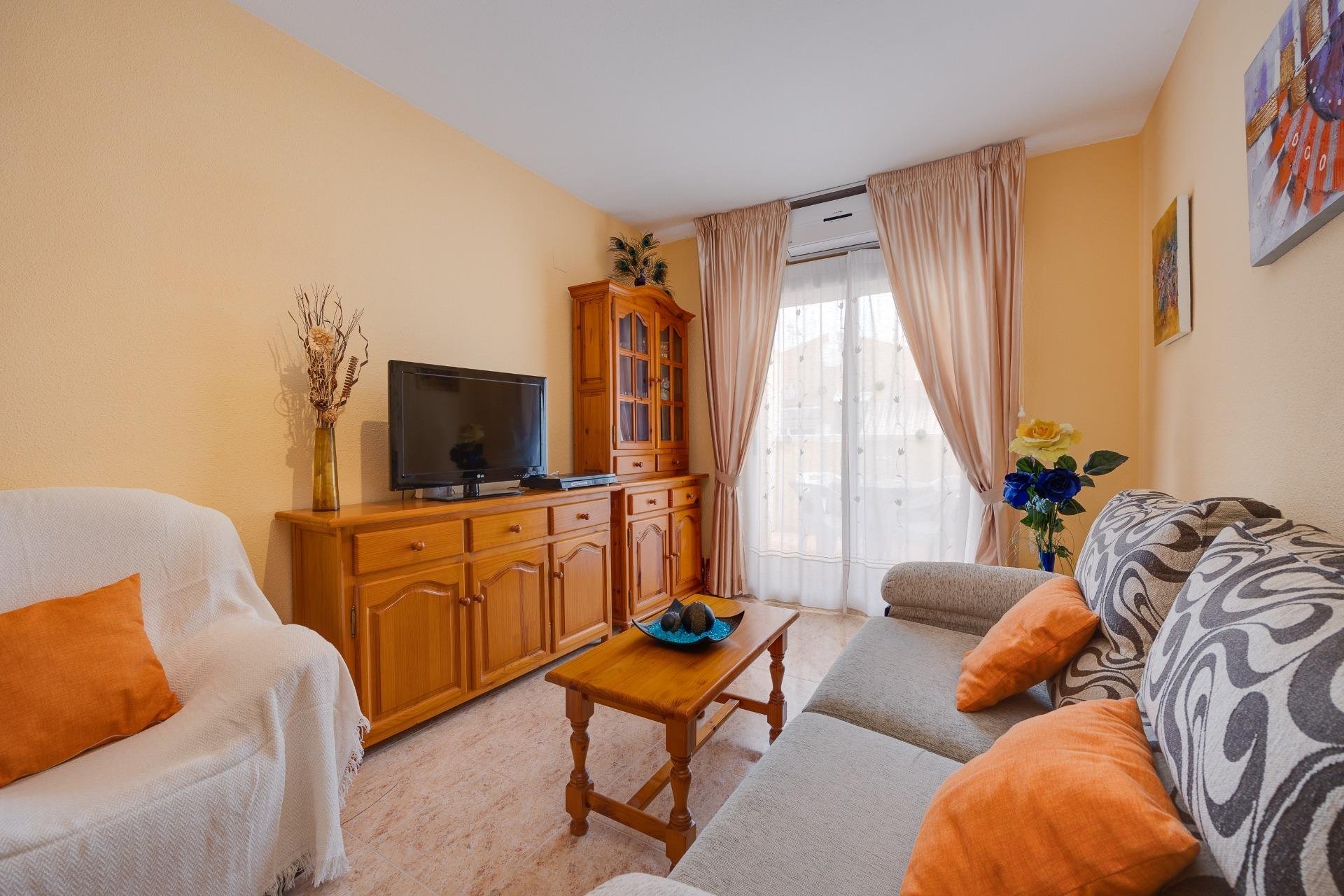 Resale - Apartment - Torrevieja - Playa del cura