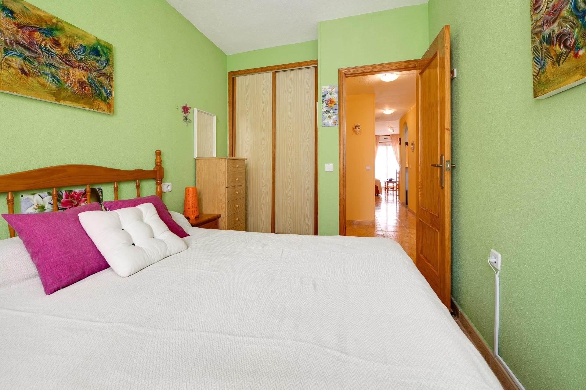 Resale - Apartment - Torrevieja - Playa del cura