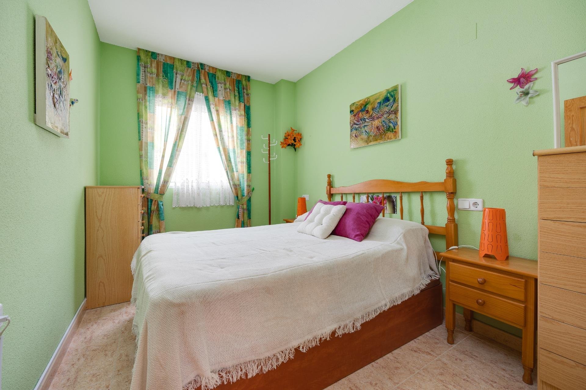 Resale - Apartment - Torrevieja - Playa del cura