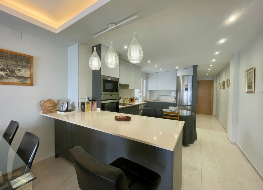 Resale - Apartment - Torrevieja - Playa del Cura