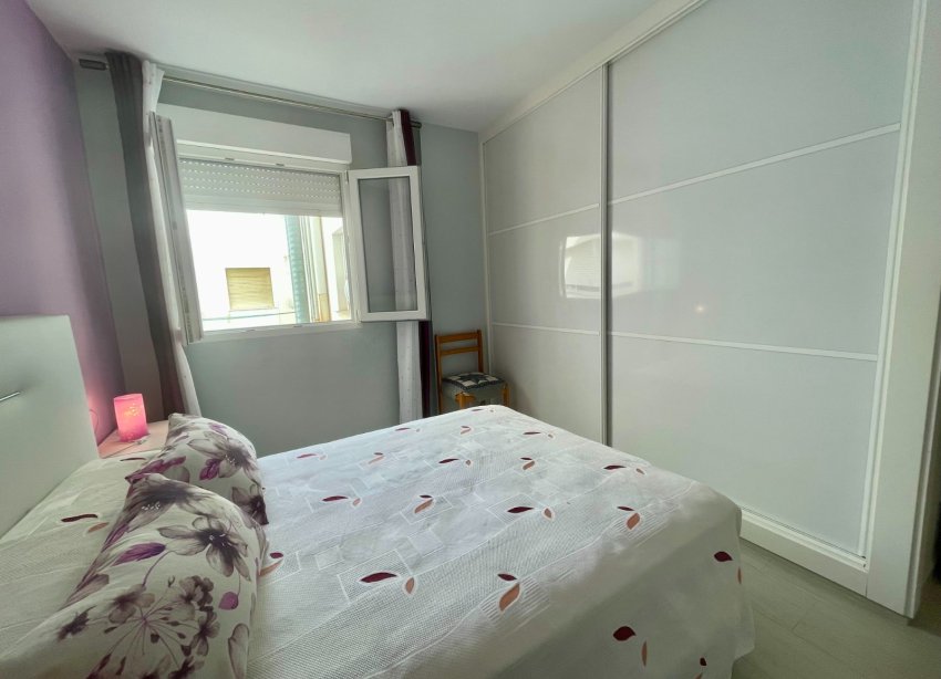 Resale - Apartment - Torrevieja - Playa del Cura