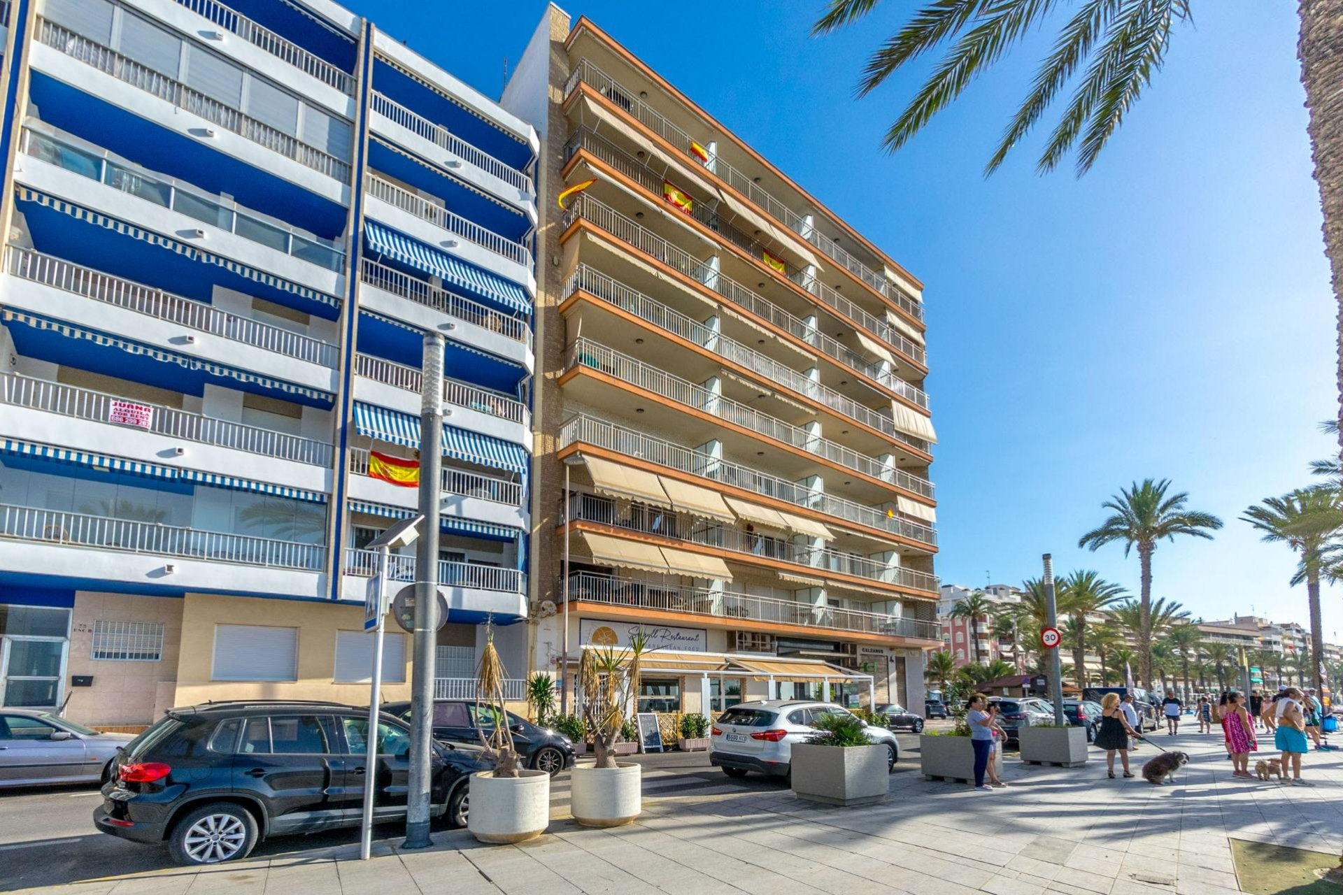 Resale - Apartment - Torrevieja - Playa del cura