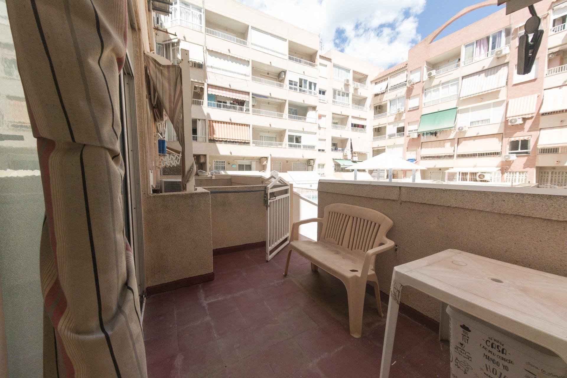 Resale - Apartment - Torrevieja - Playa del cura