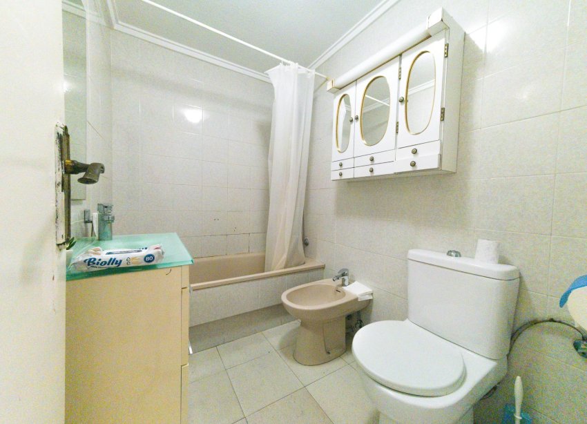 Resale - Apartment - Torrevieja - Playa del cura