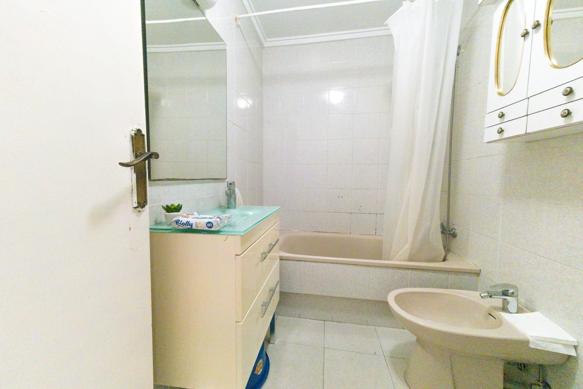 Resale - Apartment - Torrevieja - Playa del cura