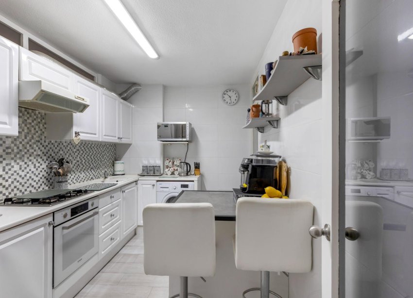 Resale - Apartment - Torrevieja - Playa del cura