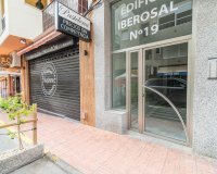 Resale - Apartment - Torrevieja - Playa del cura