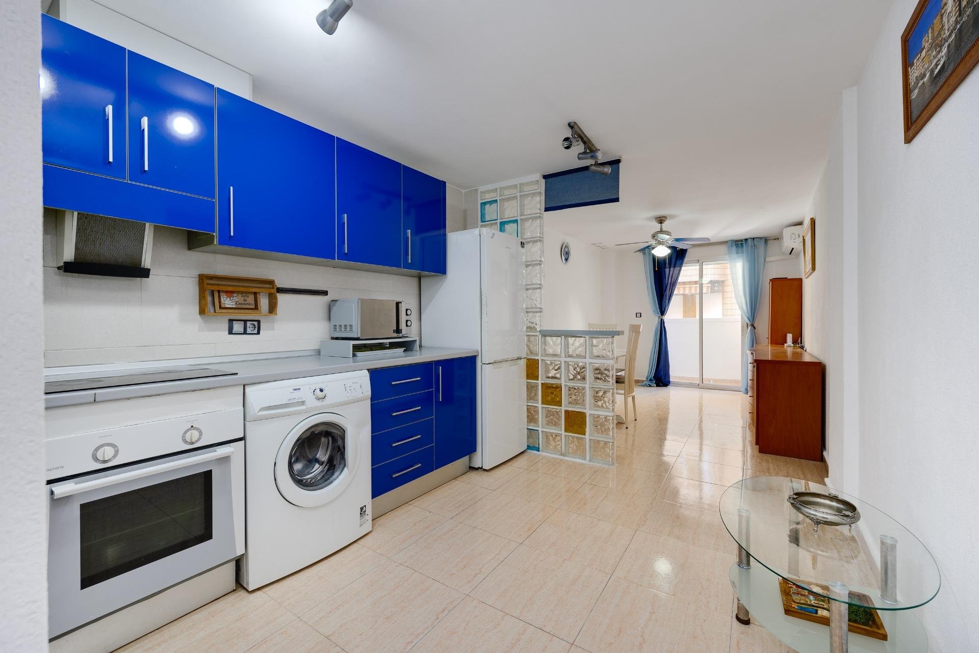 Resale - Apartment - Torrevieja - Playa del cura