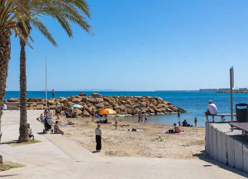 Resale - Apartment - Torrevieja - Playa del cura