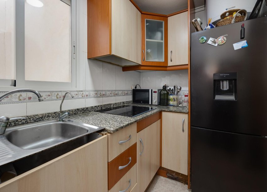 Resale - Apartment - Torrevieja - Playa del cura