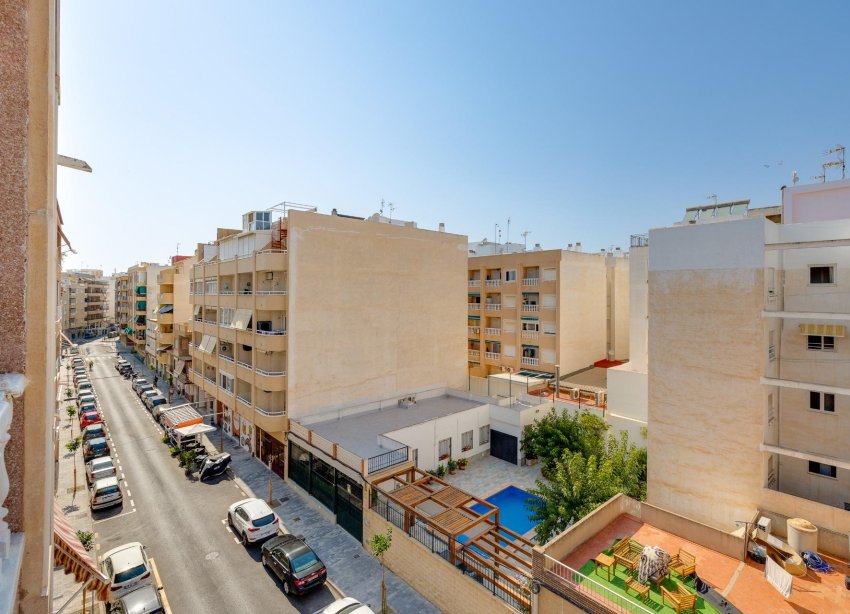 Resale - Apartment - Torrevieja - Playa del cura