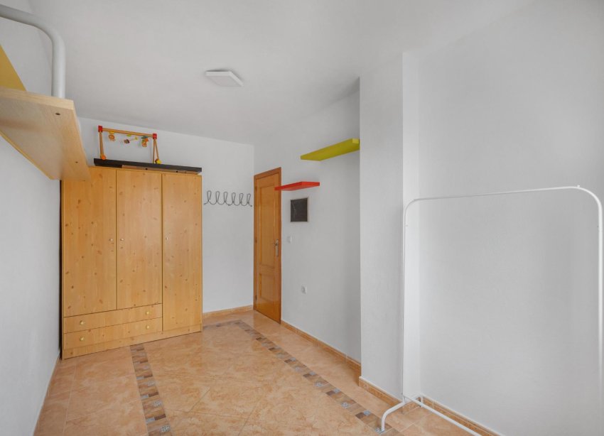 Resale - Apartment - Torrevieja - Playa del cura