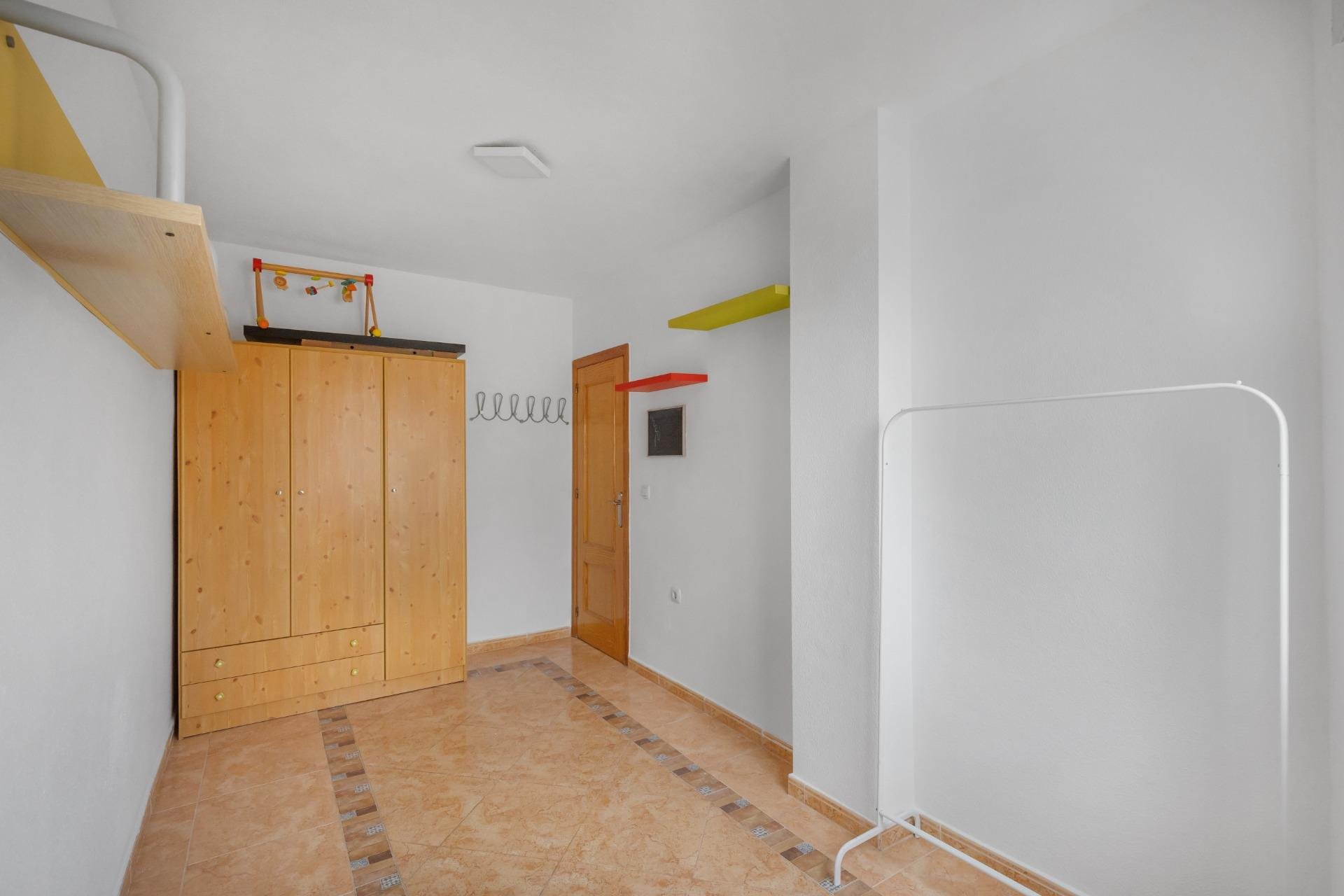 Resale - Apartment - Torrevieja - Playa del cura