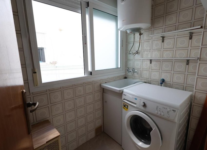 Resale - Apartment - Torrevieja - Playa del Cura