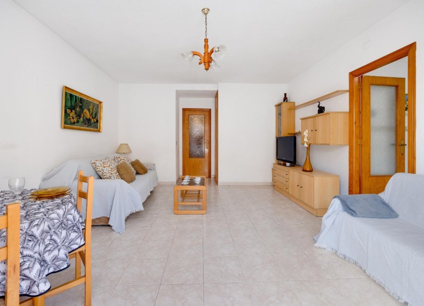 Resale - Apartment - Torrevieja - Playa del cura