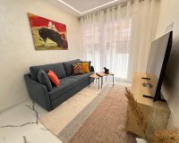 Resale - Apartment - Torrevieja - Playa del cura