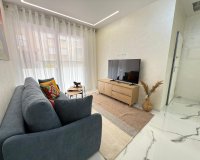 Resale - Apartment - Torrevieja - Playa del cura
