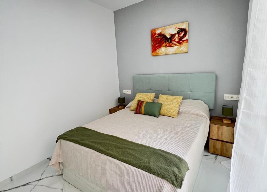 Resale - Apartment - Torrevieja - Playa del cura