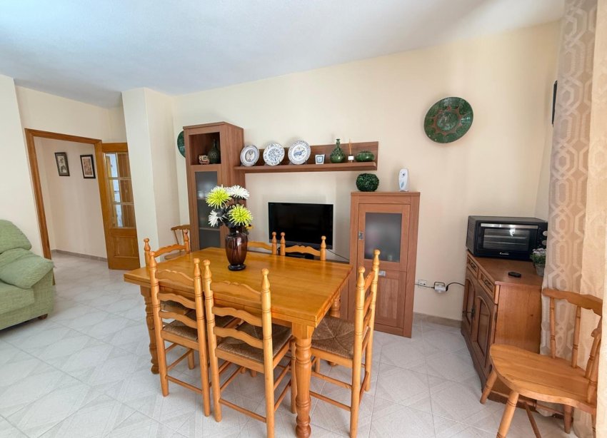 Resale - Apartment - Torrevieja - Playa del cura
