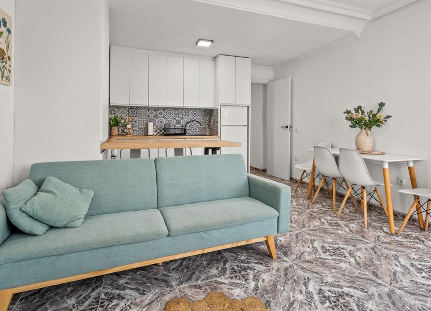 Resale - Apartment - Torrevieja - Playa del Cura