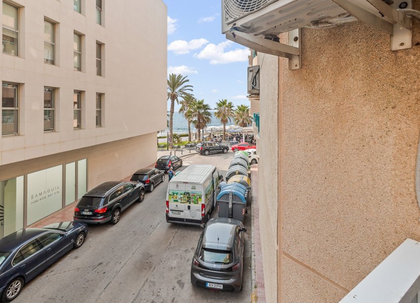 Resale - Apartment - Torrevieja - Playa del Cura