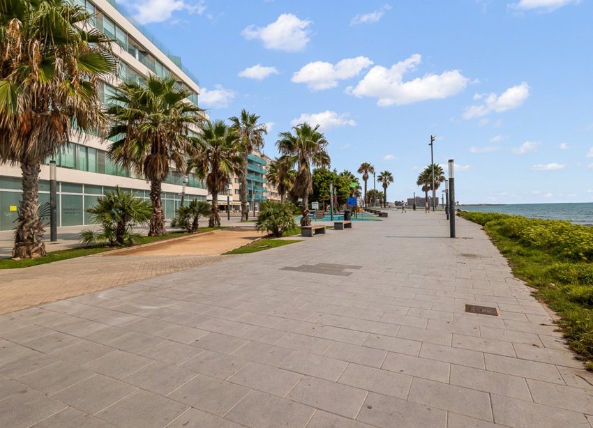 Resale - Apartment - Torrevieja - Playa del Cura