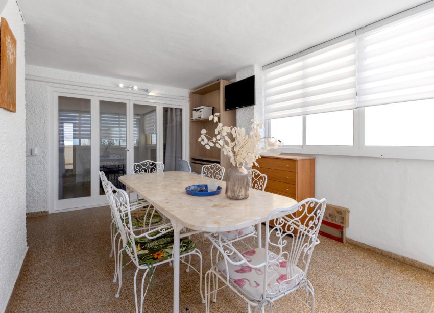 Resale - Apartment - Torrevieja - Playa del cura