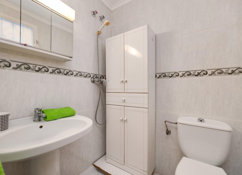 Resale - Apartment - Torrevieja - Playa del cura