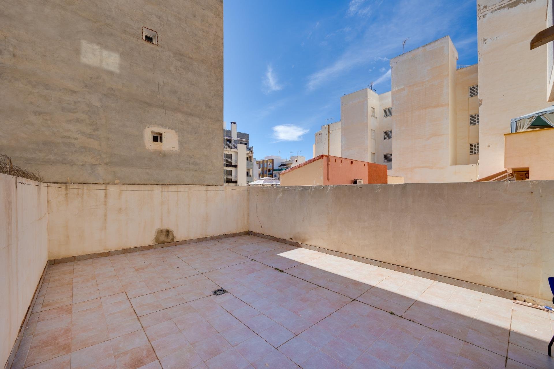 Resale - Apartment - Torrevieja - Playa del cura