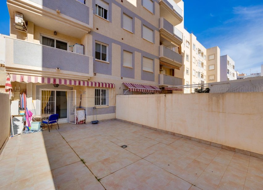 Resale - Apartment - Torrevieja - Playa del cura