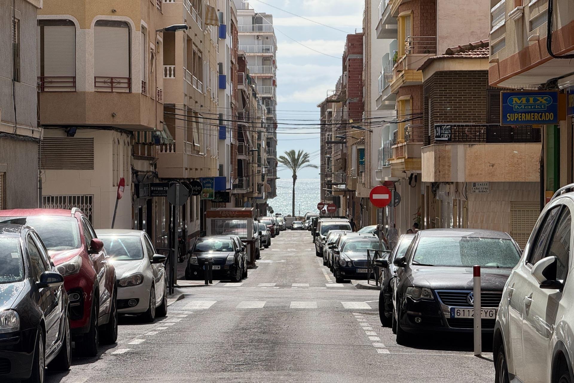 Resale - Apartment - Torrevieja - Playa del cura