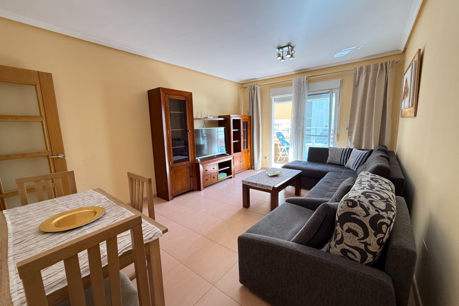 Resale - Apartment - Torrevieja - Playa del cura