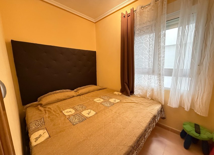 Resale - Apartment - Torrevieja - Playa del cura