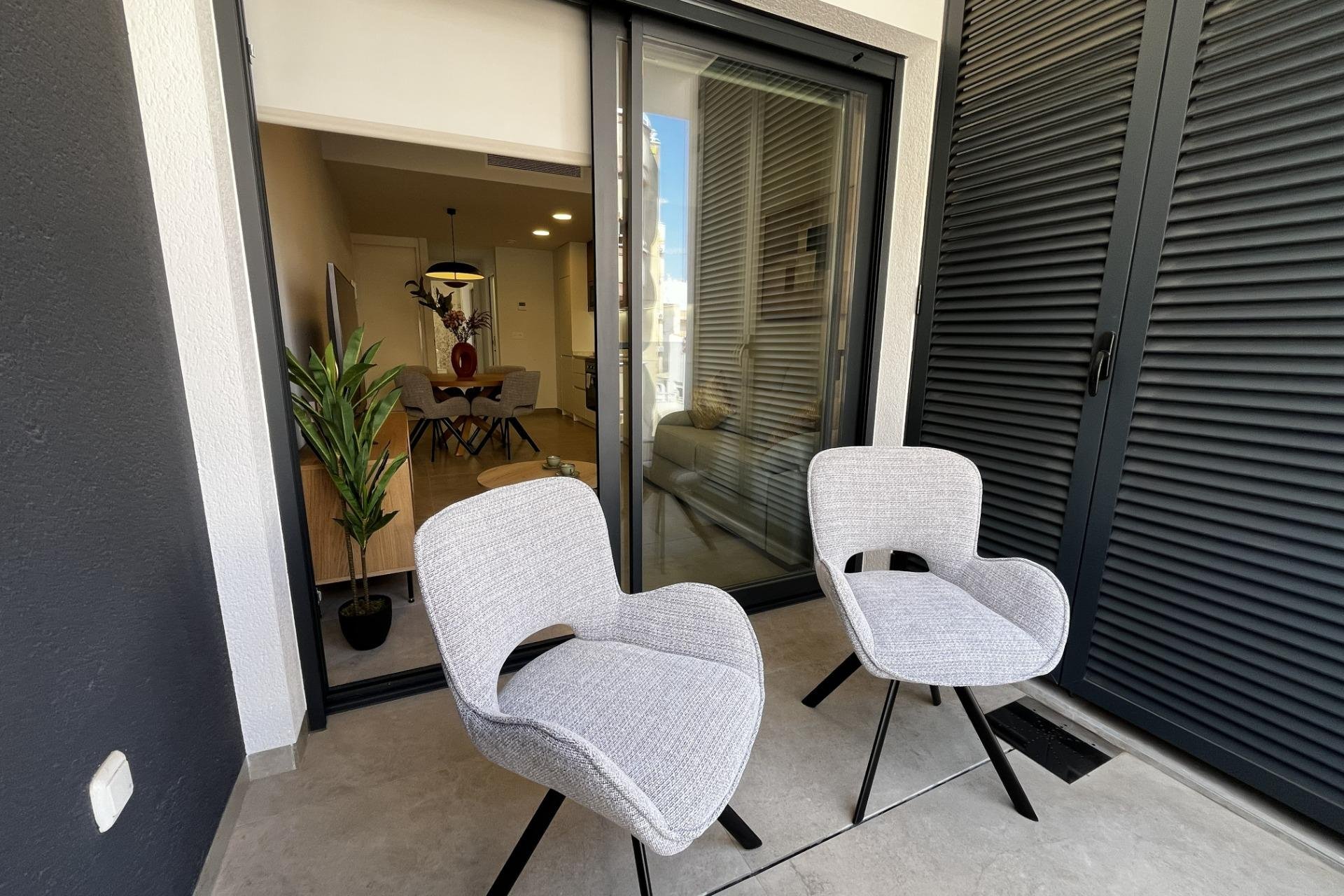 Resale - Apartment - Torrevieja - Playa del cura