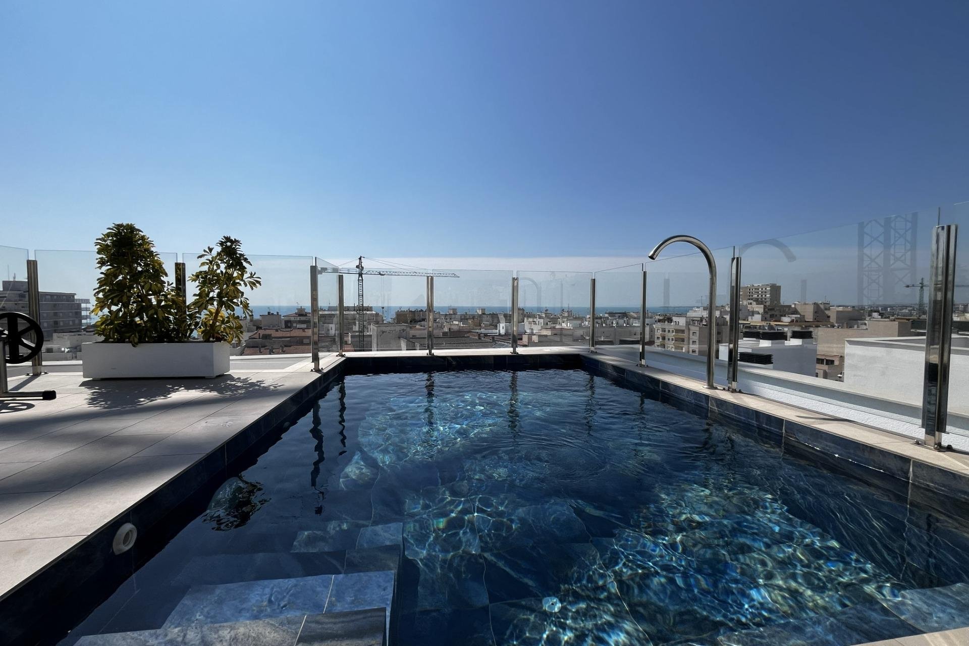 Resale - Apartment - Torrevieja - Playa del cura