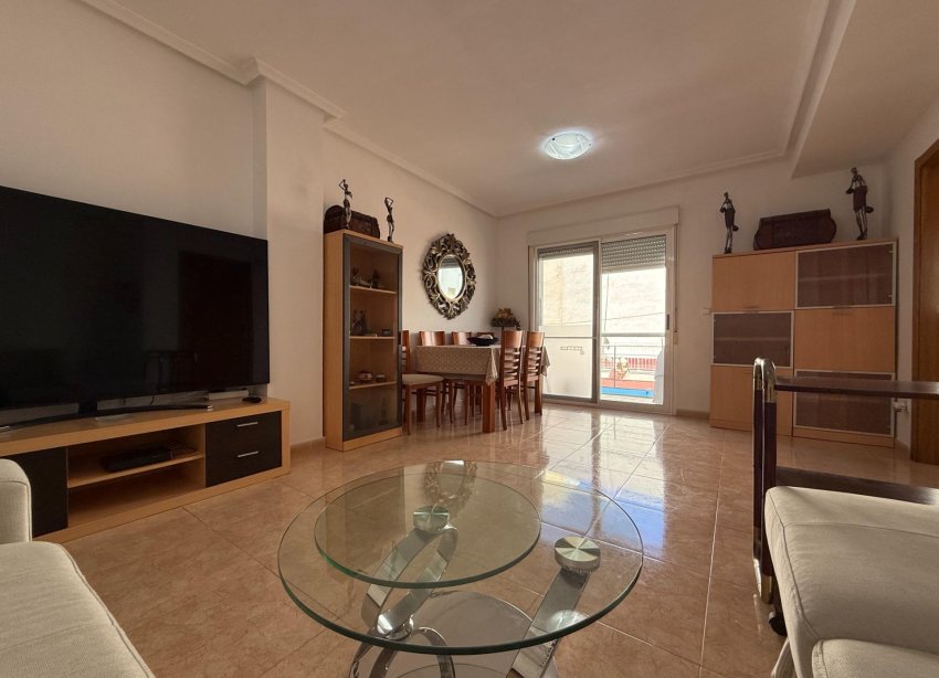 Resale - Apartment - Torrevieja - Playa del cura