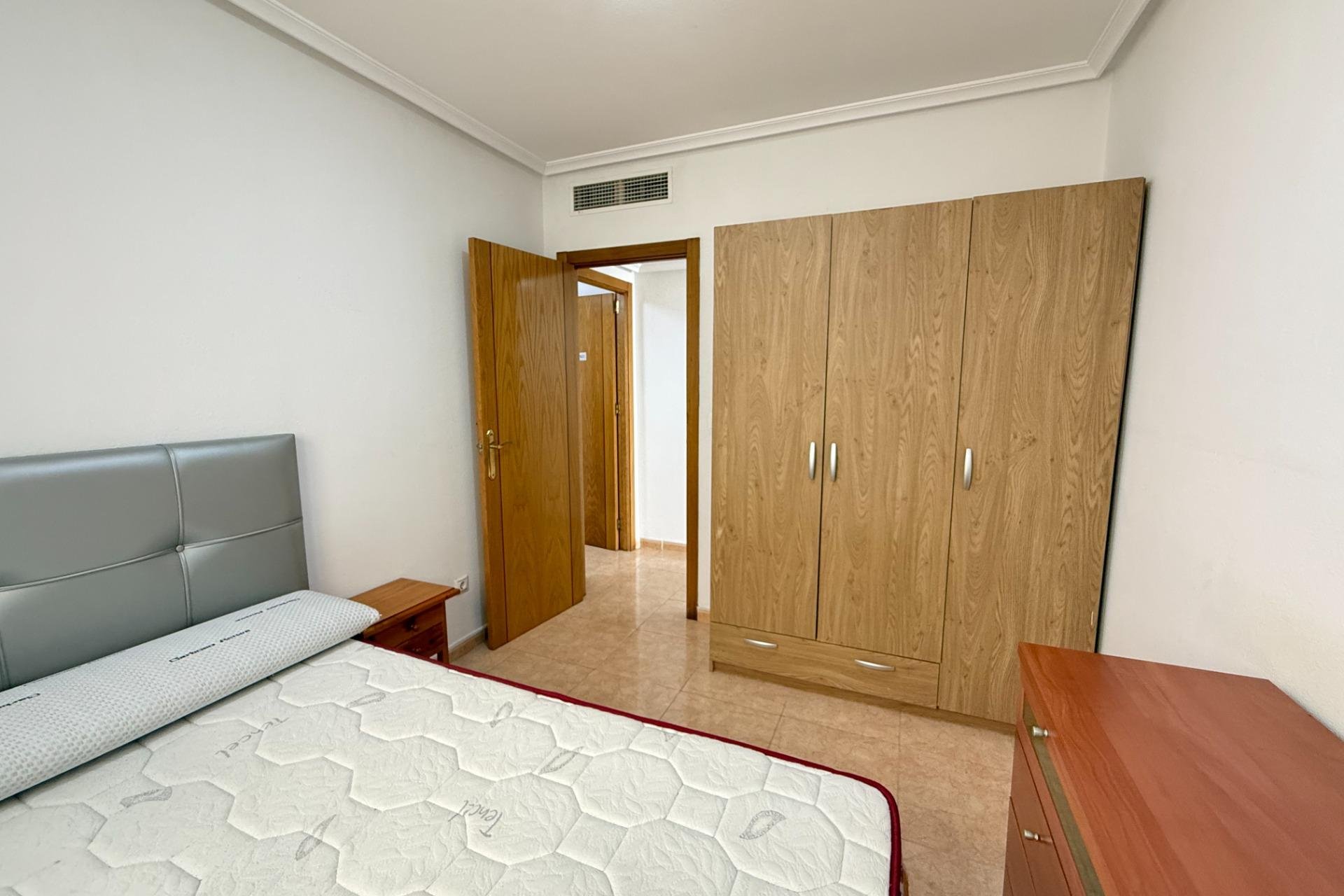 Resale - Apartment - Torrevieja - Playa del cura