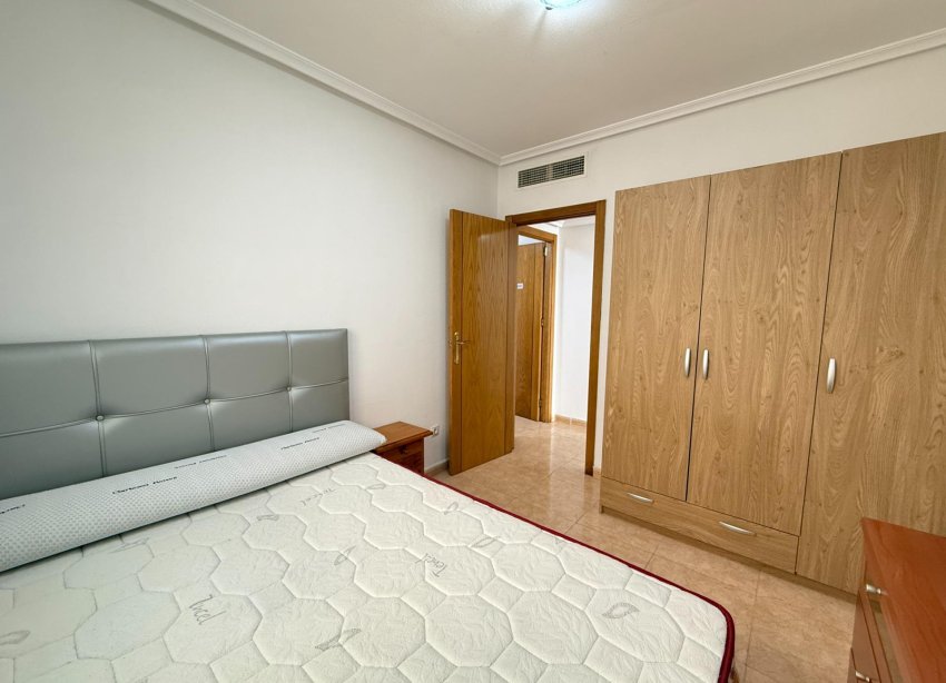 Resale - Apartment - Torrevieja - Playa del cura